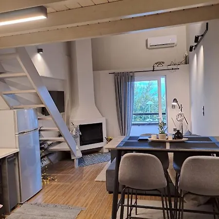 Vrachos Apartman Éjo